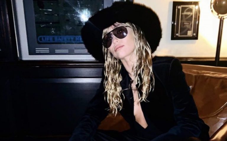 Miley Cyrus is shape-shifting again for New York Fashion Week. (Photo: Getty)