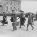 Immigrants arriving at Ellis Island fueled economic growth around the turn of the 19th century. (Photo: U.S. Library of Congress)