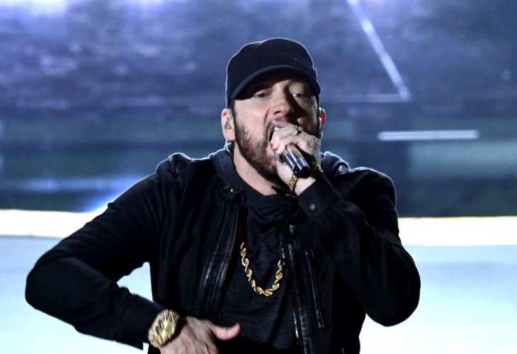 Eminem made a surprise appearance–literally–at the Oscars to sing his hit song from 2003! Say What? (Photo: Bang ShowBiz)