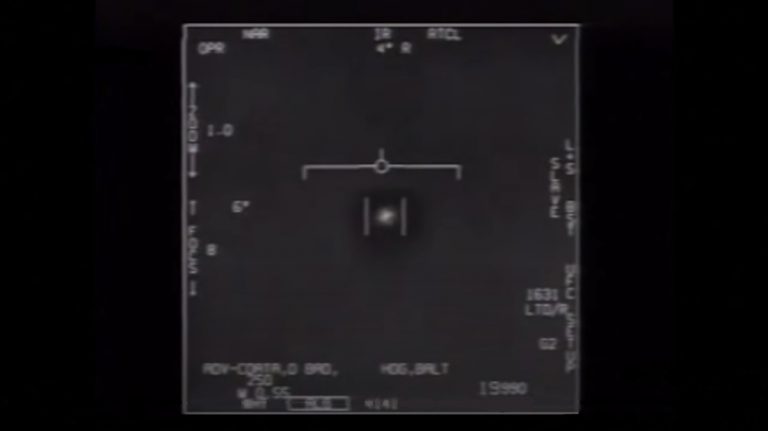 A U.S. Navy jet radar display zeros in on a UFO. The object remains unidentified. (Photo: U.S. Navy)