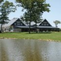 Stonewall's in Riverhead is located in the middle of a golf course.
