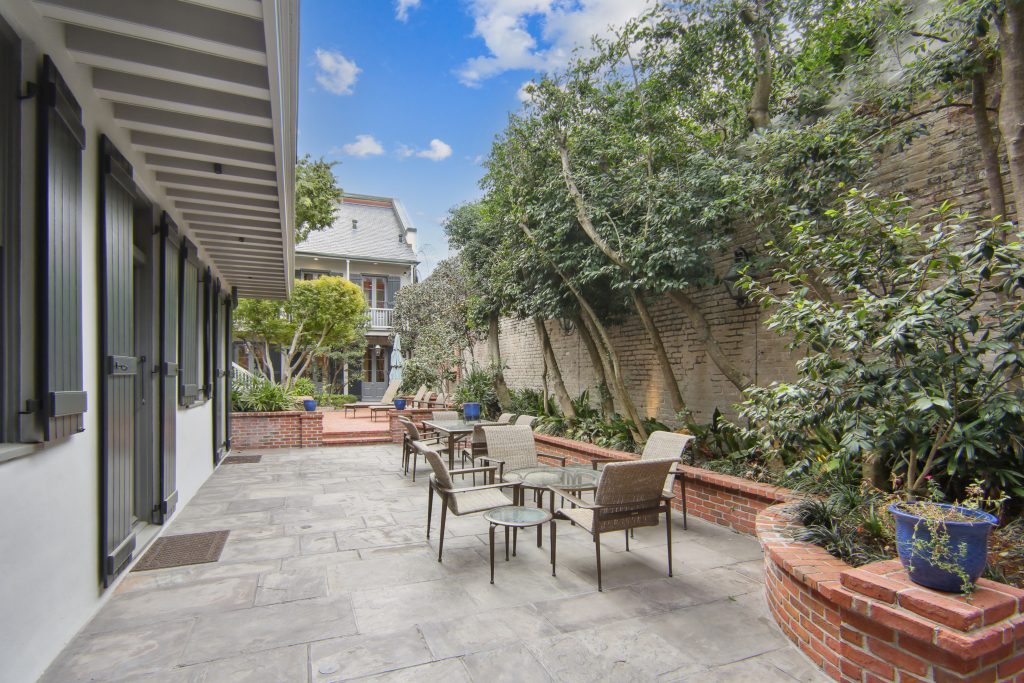 Brangelina Mansion 16-019