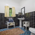 719 N Maple Dr, Beverly Hills, CA 90210