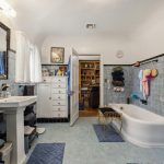 719 N Maple Dr, Beverly Hills, CA 90210