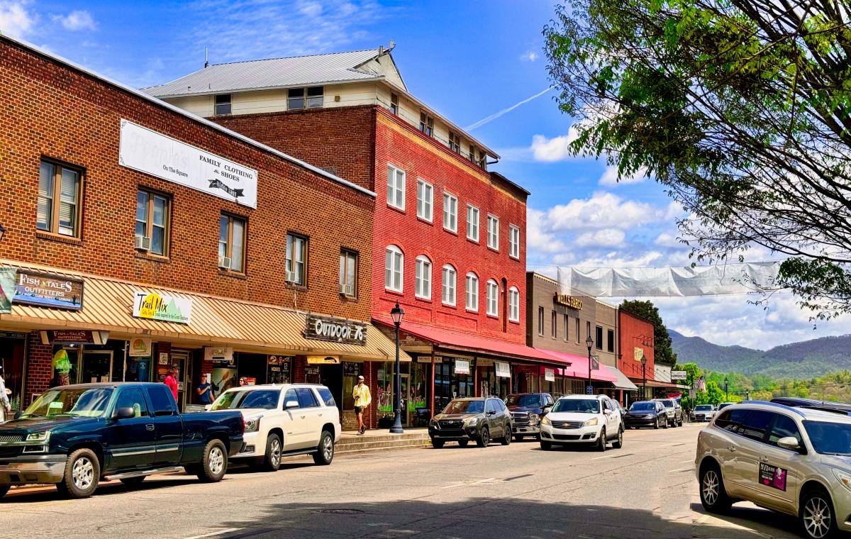 Small businesses are sounding the alarm over the impact of Trump tariffs on Main Street. (Photo: )