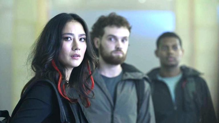 Adeline Rudolph leads an ensemble cast in upcoming horror flick 'Do Not Enter.' (Photo: Lionsgate)