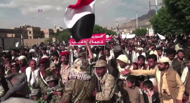 Houtis protest Saudi airstrikes in a long-running civil war in Yemen. (Photo: VOA)