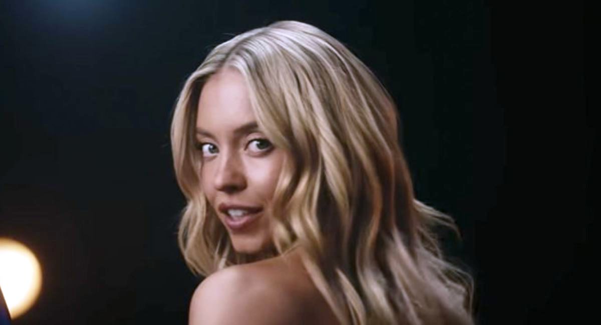 Actress Sidney Sweeney knows how to attract attention in her new sports betting ad. (Photo: Novig/ScreenCap)