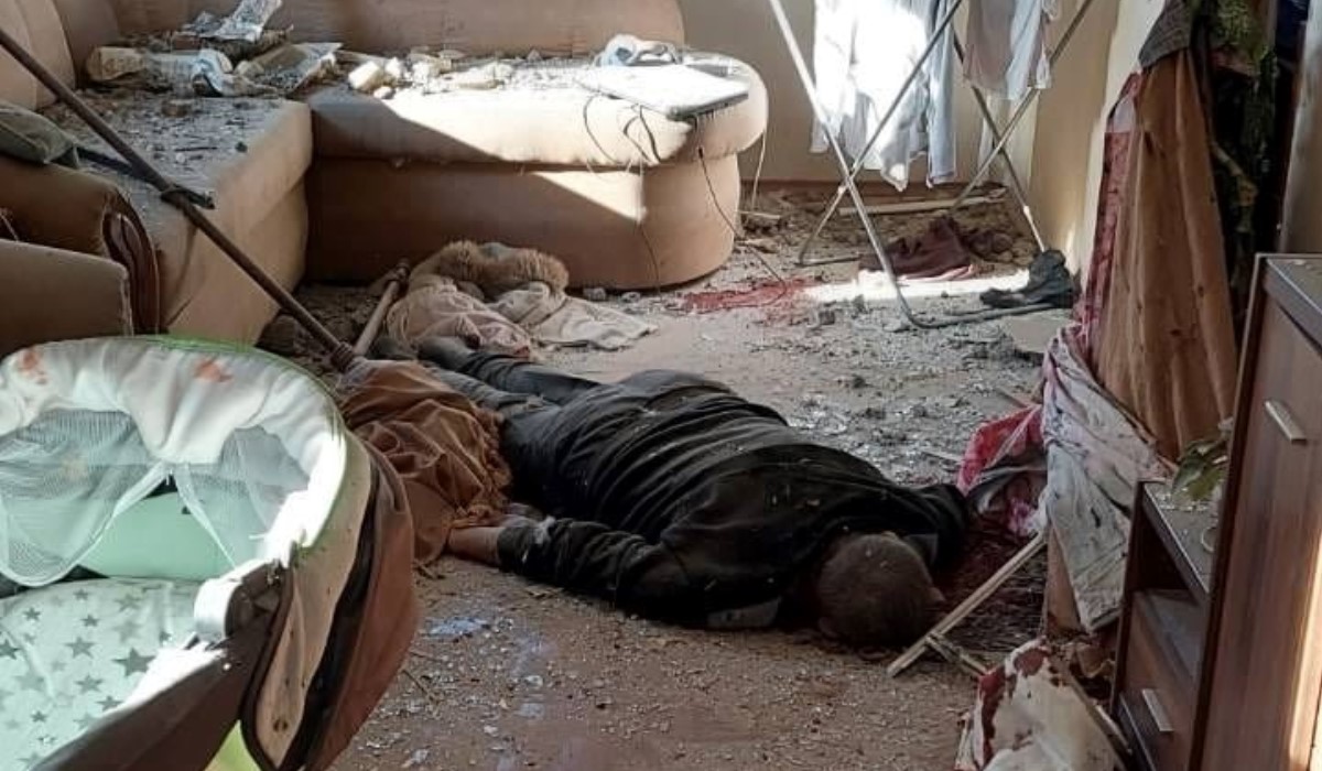 A Ukrainian civilian killed in his apartment during the Russian bombing of Chernihiv. (Photo: mvs.gov.ua)