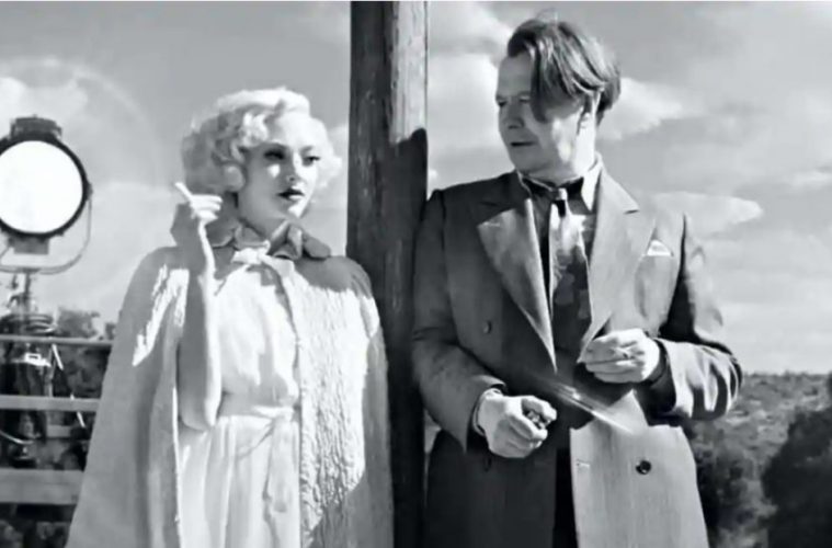 Amanda Seyfried and Gary Oldman are up for Oscars for 'Mank.' (Photo: studio)