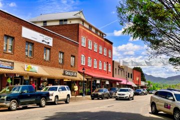 Small businesses are sounding the alarm over the impact of Trump tariffs on Main Street. (Photo: )