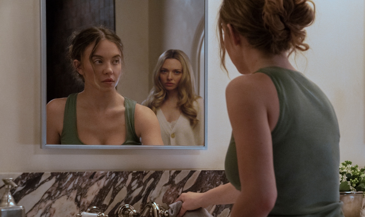 Sydney Sweeney and Amanda Seyfried in The Housemaid.