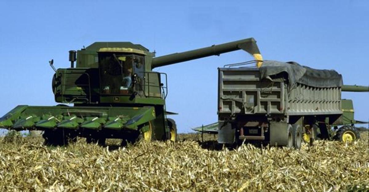 Farmers face a double wammy as the cost of diesel fuel soars past $5 a gallon. Food costs are likely to soar. (Photo: USDA)